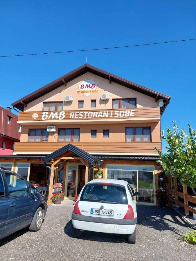 Restoran Bmb Hotel Odžak Eksteriør billede