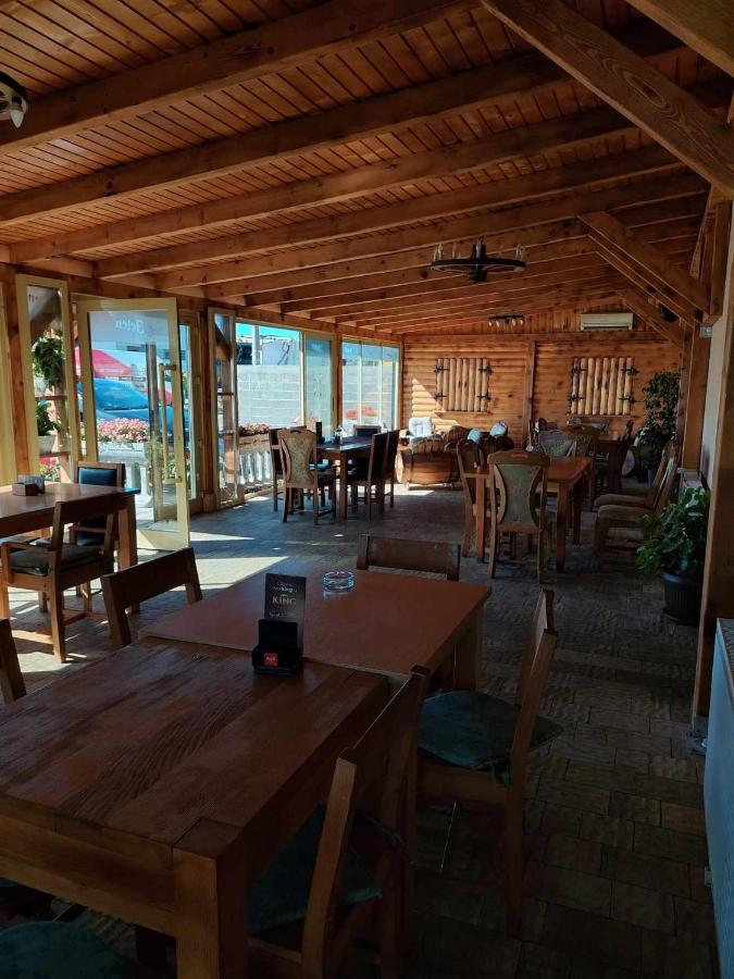 Restoran Bmb Hotel Odžak Eksteriør billede