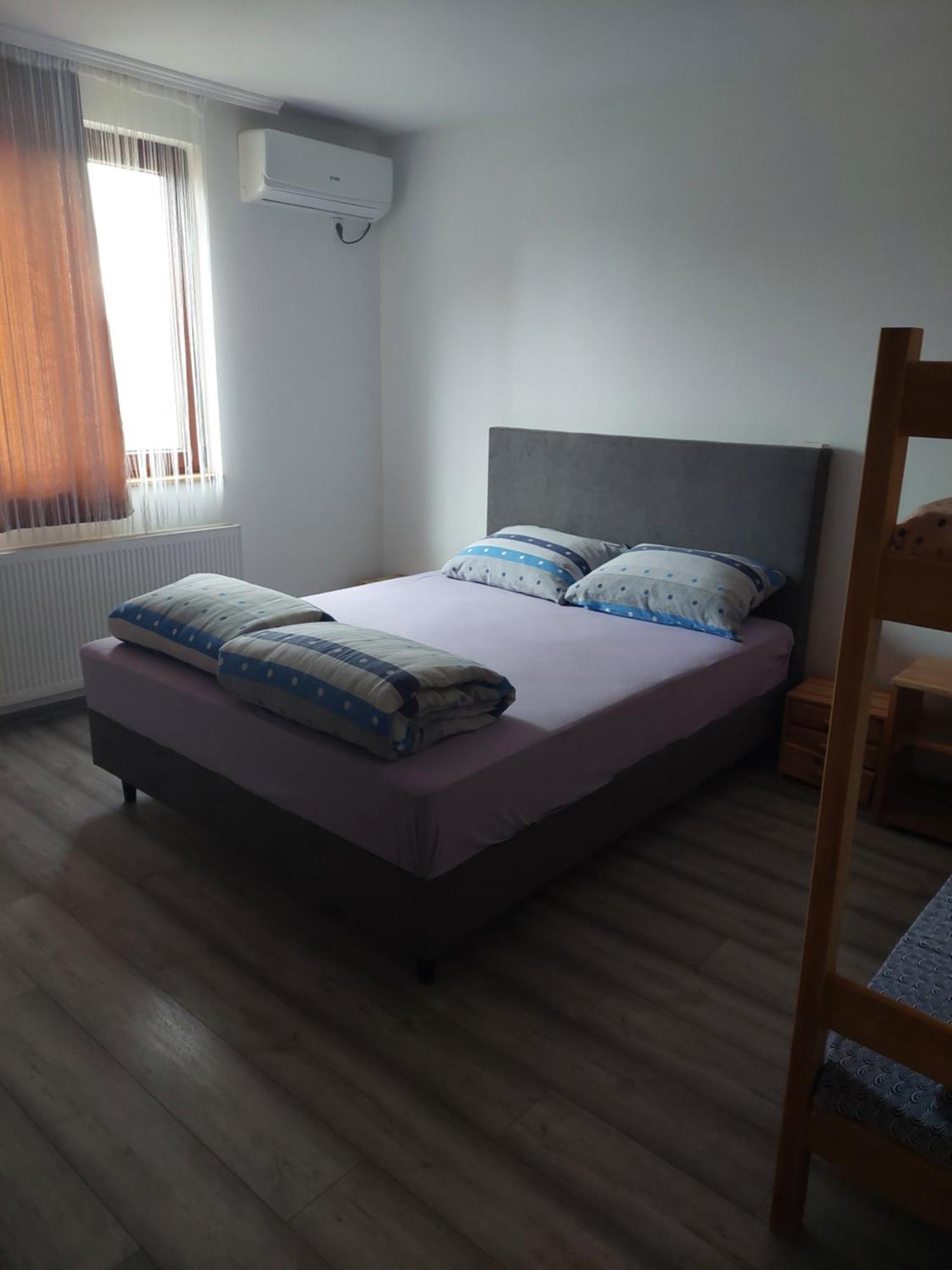 Restoran Bmb Hotel Odžak Eksteriør billede