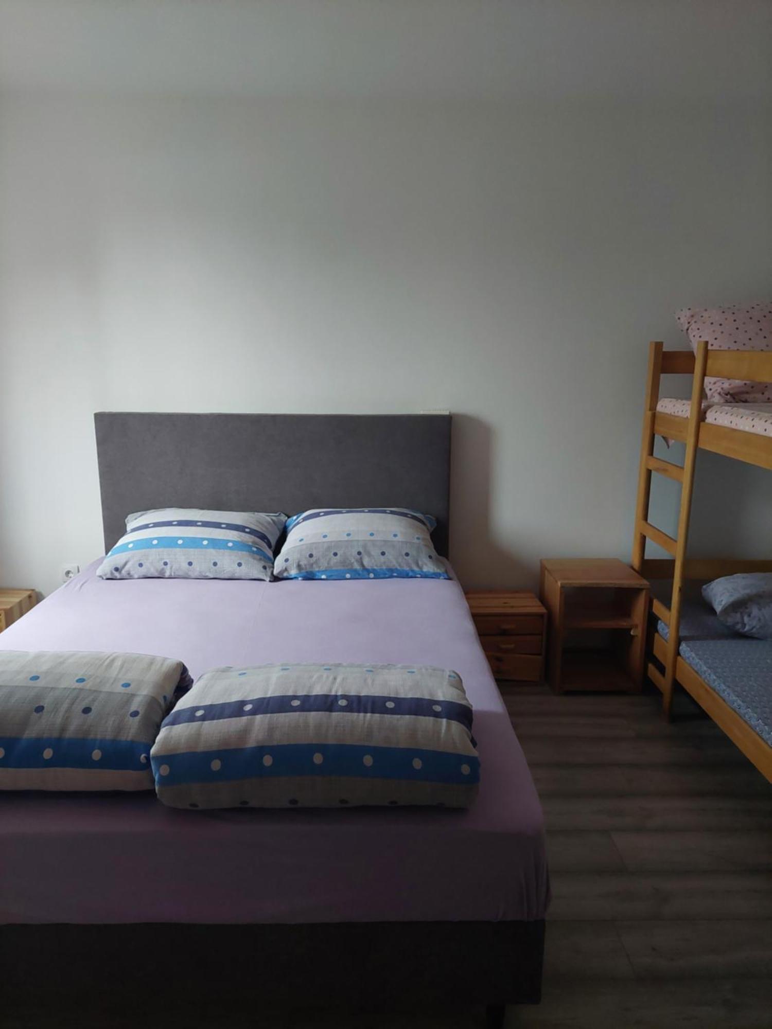 Restoran Bmb Hotel Odžak Eksteriør billede